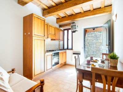 Farmhouse Holiday Home in Apecchio with Panoramic Views - Features photo 26
