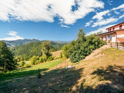 Farmhouse Holiday Home in Apecchio with Panoramic Views - Environment photo 30