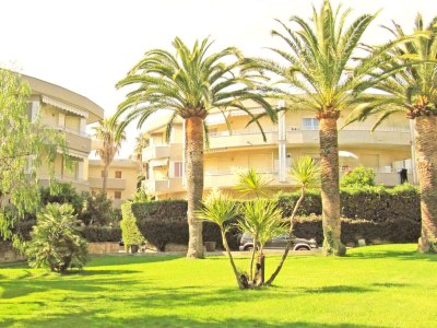 Holiday apartment Monolocale Red - Outdoor photo 3