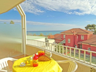 Holiday apartment Monolocale Red - Outdoor photo 6