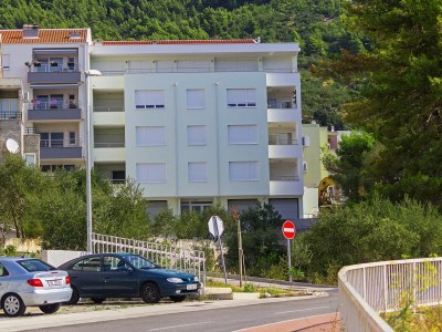 Holiday apartment Deluxe Lusch Makarska - Outdoor photo 7