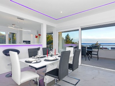 Holiday apartment Deluxe Lusch Makarska - Features photo 12