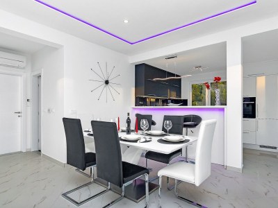 Holiday apartment Deluxe Lusch Makarska - Features photo 15