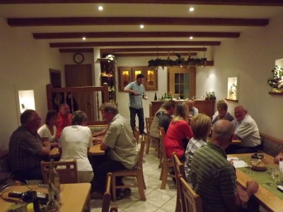 Holiday apartment 'Held' in a guesthouse amidst the vineyards - Environment photo 30