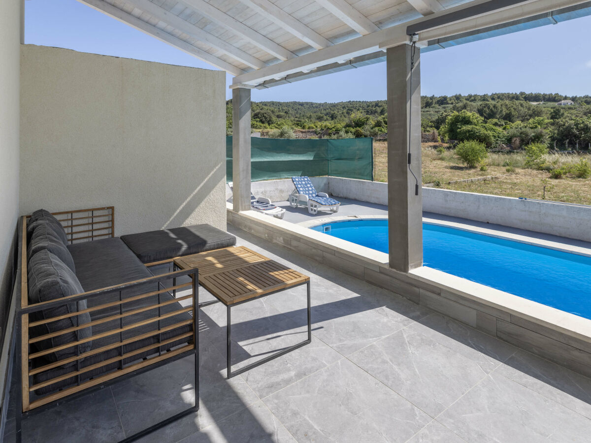 Holiday house Baras garden house with a large pool - Outdoor photo 4