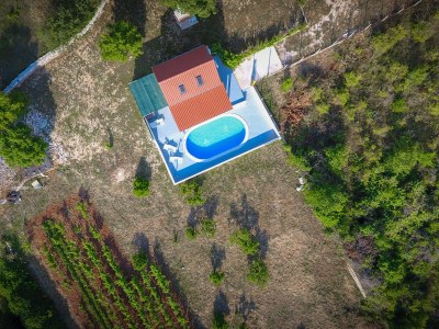 Holiday house Baras garden house with a large pool - Outdoor photo 2