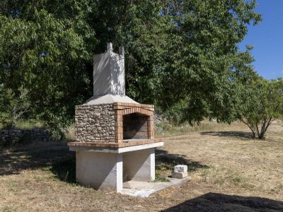 Holiday house Baras garden house with a large pool - Outdoor photo 6
