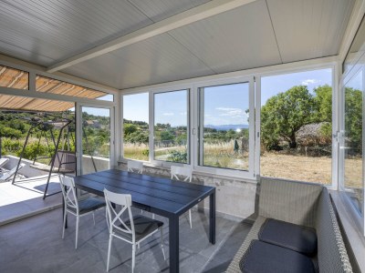 Holiday house Baras garden house with a large pool - Features photo 21