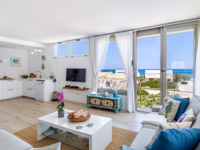 Holiday house with terrace and panoramic sea view - Features photo 16