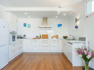 Holiday house with terrace and panoramic sea view - Features photo 19