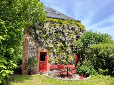 Holiday house La tisanerie in Aumeville Lestre - Holiday house