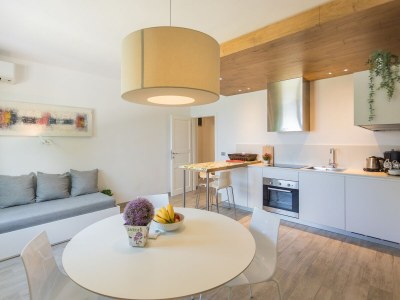 Holiday apartment Modern Luxus 20 m vom Meer in Fažana - Holiday apartment