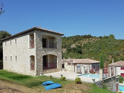 Villa Cosy holiday home with views and private pool - Outdoor photo 2