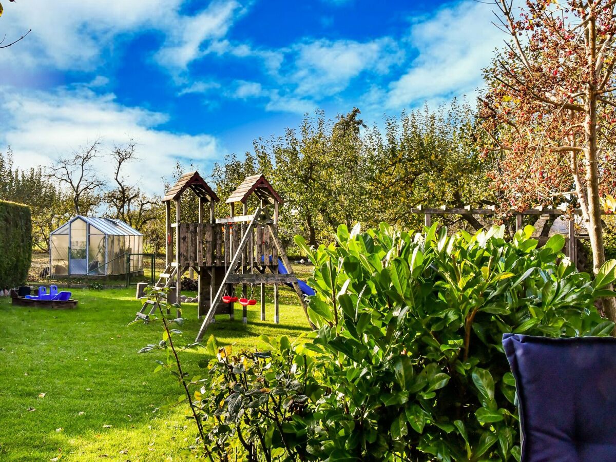 Holiday house Ferienhaus in Thorstorf mit Garten - Outdoor photo 4