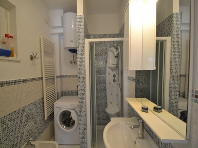 Apartment Air-conditioned with a pool, spa and fitness centre - Features photo 16