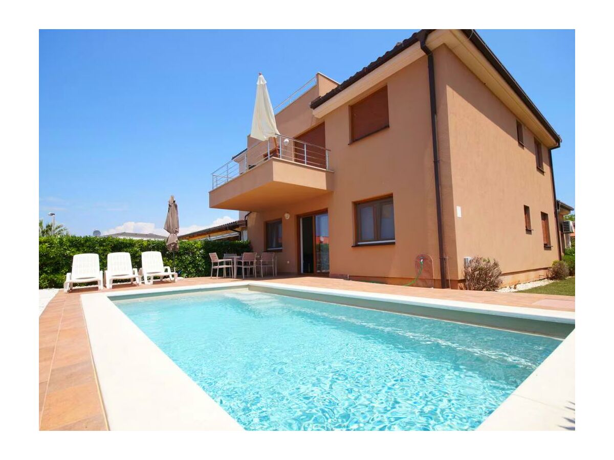 Holiday apartment Mari