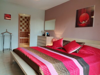 Villa Geräumige Villa mit Pool - Features photo 22