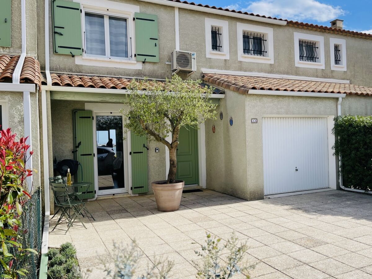 Holiday house La Baie du Levant 12 - Outdoor photo 5