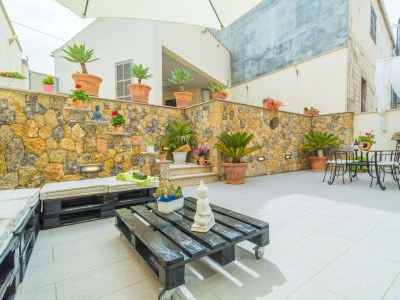 Chalet Casa Holganza in Maria De La Salut - Chalet