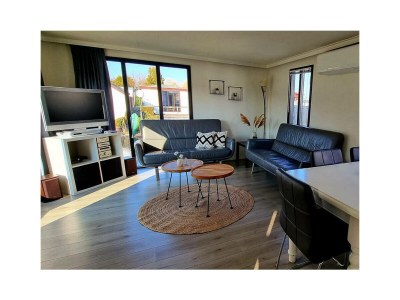 Chalet V8 - Features photo 9