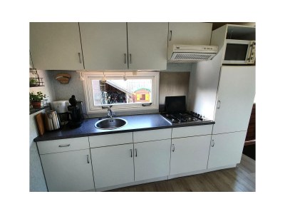 Chalet V8 - Features photo 12