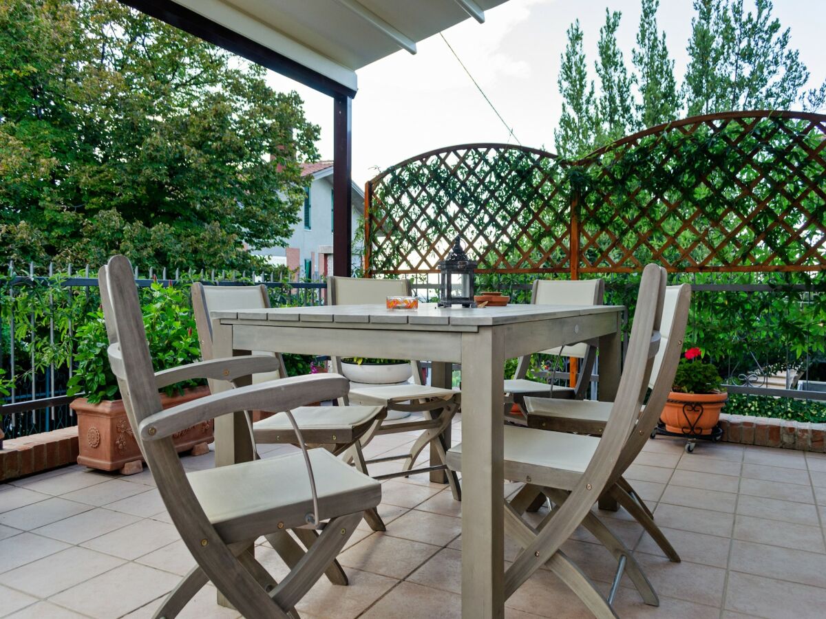 Apartment Belvilla by OYO Spacious Apartment near Saludecio