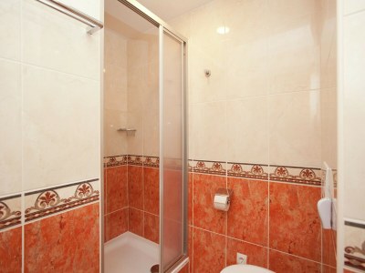 Chalet Chalet in Saalbach near Ski Lift - Features photo 18