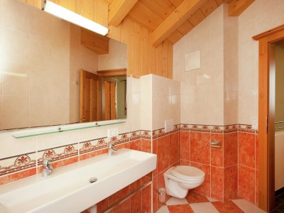 Chalet Chalet in Saalbach nahe Skilift - Features photo 10