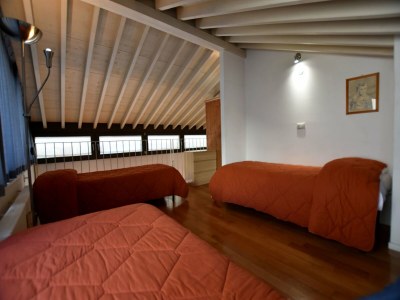 Apartment Apartment in Lovere with Lake Views - Features photo 15