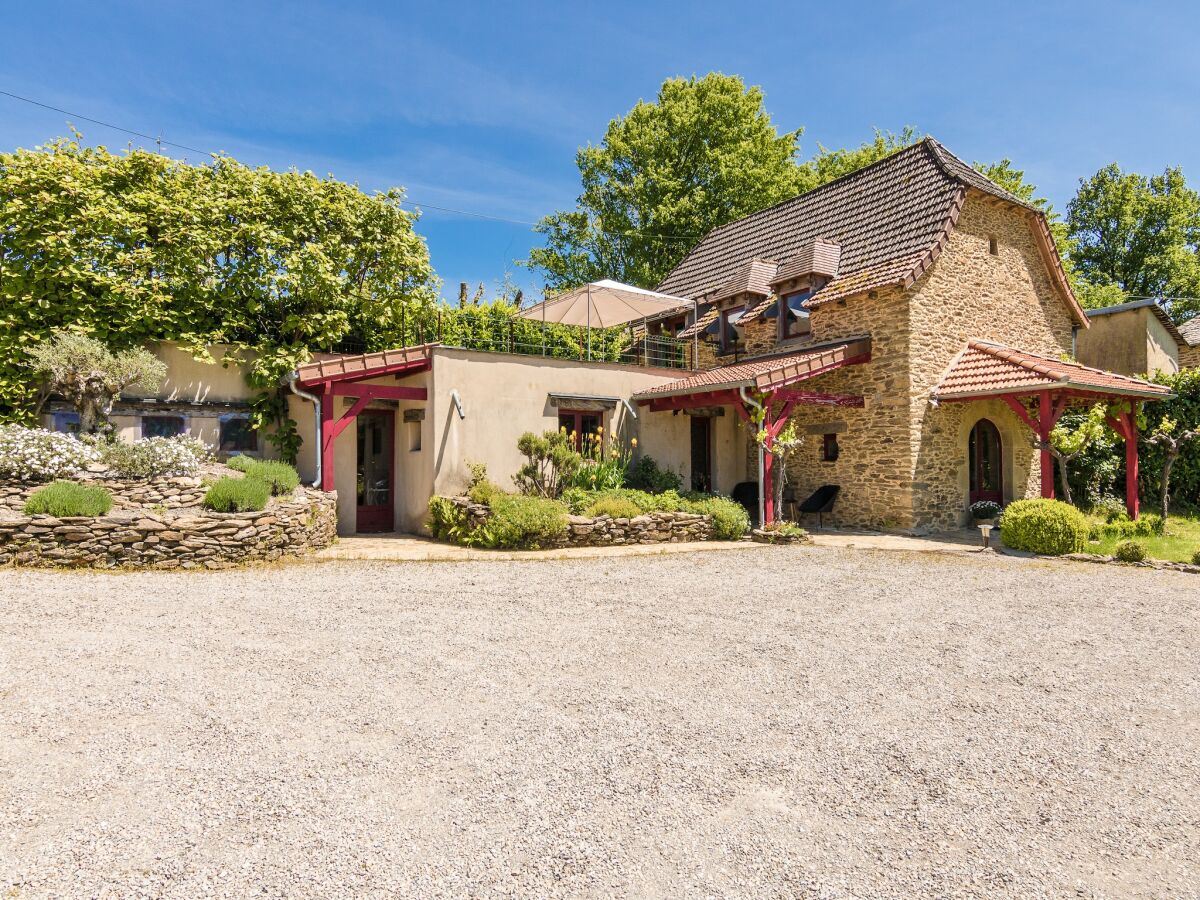 Holiday house Ferienhaus in Altillac mit privatem Pool - Outdoor photo 4