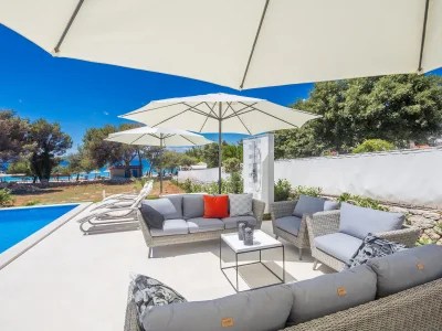 Villa Beuatiful Villa Punat wiht sea view on Krk - Outdoor photo 2