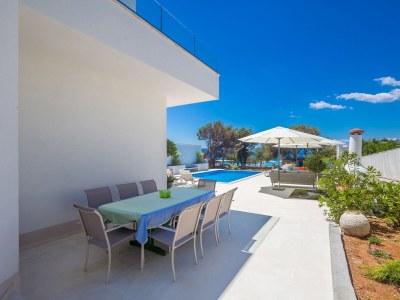 Villa Beuatiful Villa Punat wiht sea view on Krk - Outdoor photo 5