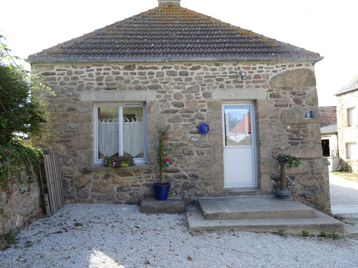 Holiday house Cottage in Cosqueville near Normandy Coast - Outdoor photo 4