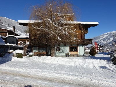 Apartment "Ahorn" - Outdoor photo 2