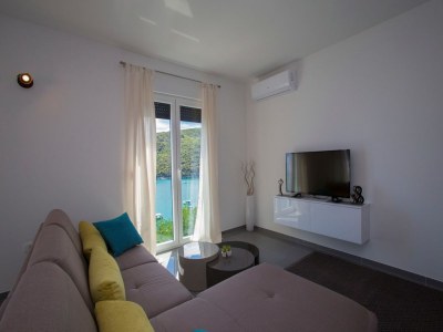 Holiday apartment with a great sea view & terrace - Features photo 10