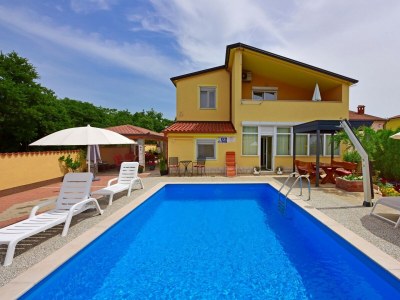 Apartment Laura - Apartment A with Terrace and Pool View - Outdoor photo 5