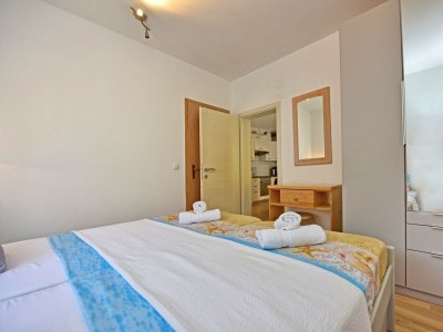 Apartment Laura - Apartment A with Terrace and Pool View - Features photo 9