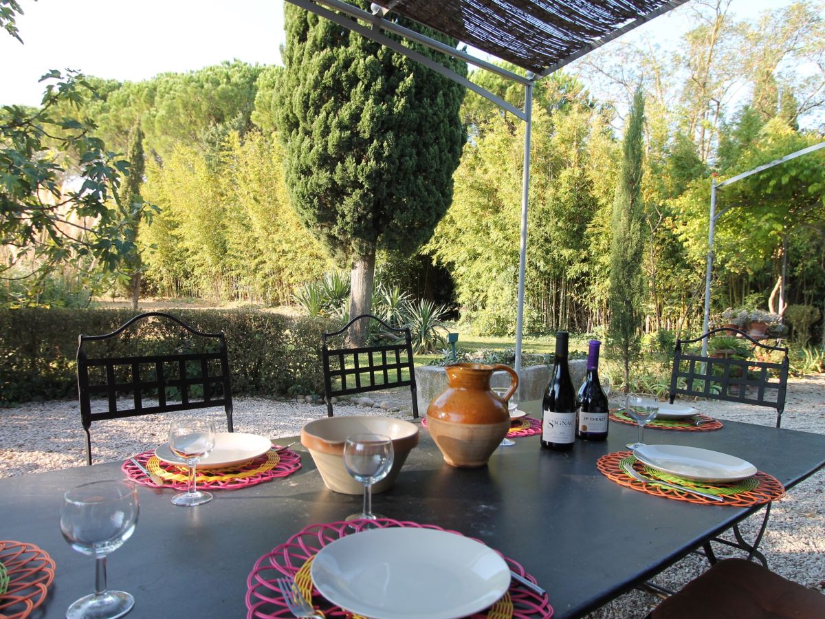 Holiday house Mas des Oiseaux - Outdoor photo 2