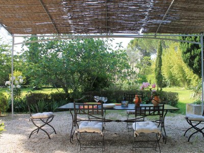 Holiday house Mas des Oiseaux - Outdoor photo 10