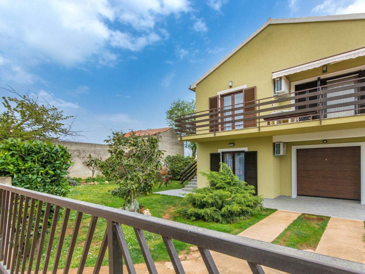 Apartment Apartments Katja -  Apartment Monika I with Terrace - Outdoor photo 5