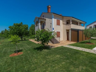 Apartment Stanko - Nicely furnished Apartment No.1 with Balcony - Outdoor photo 4