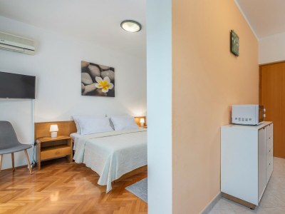 Apartment APP Silvana - Two-Bedroom Apartment Antonela I - Features photo 18