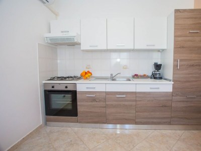 Apartment - Beakovic Apartment with Garden - Features photo 5