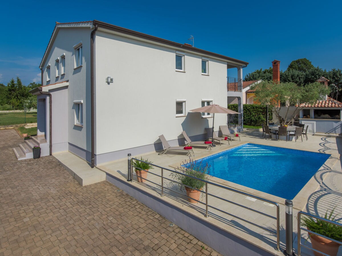 Holiday apartment Ivona in Silver House