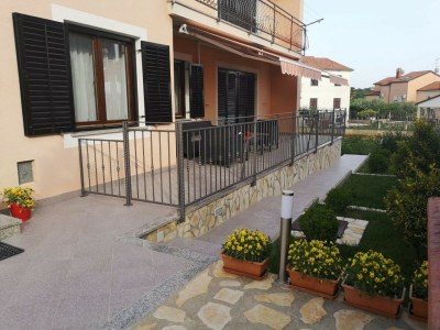 Apartment - Apartment Stela - Outdoor photo 11