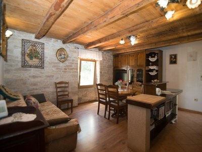 Apartment - Apartment Nilda Valdi with Beautiful Terrace - Features photo 13