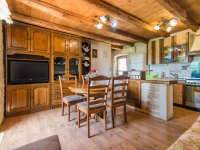 Apartment - Apartment Nilda Valdi with Beautiful Terrace - Features photo 14