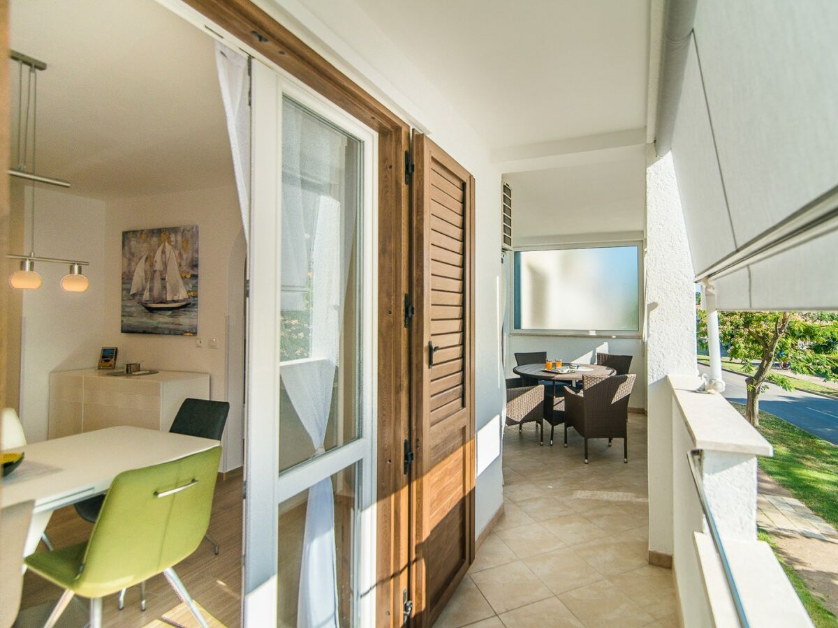 Apartment - Apartment Vera Luxury in the Centre of Porec - Outdoor photo 2