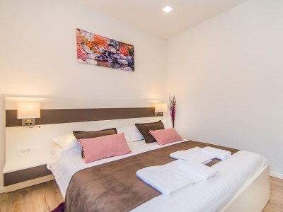 Apartment Milohanic Luxury - Luxury Apartment III with Balcony - Features photo 7