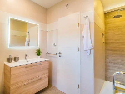 Apartment Milohanic Luxury - Luxury Apartment III with Balcony - Features photo 14